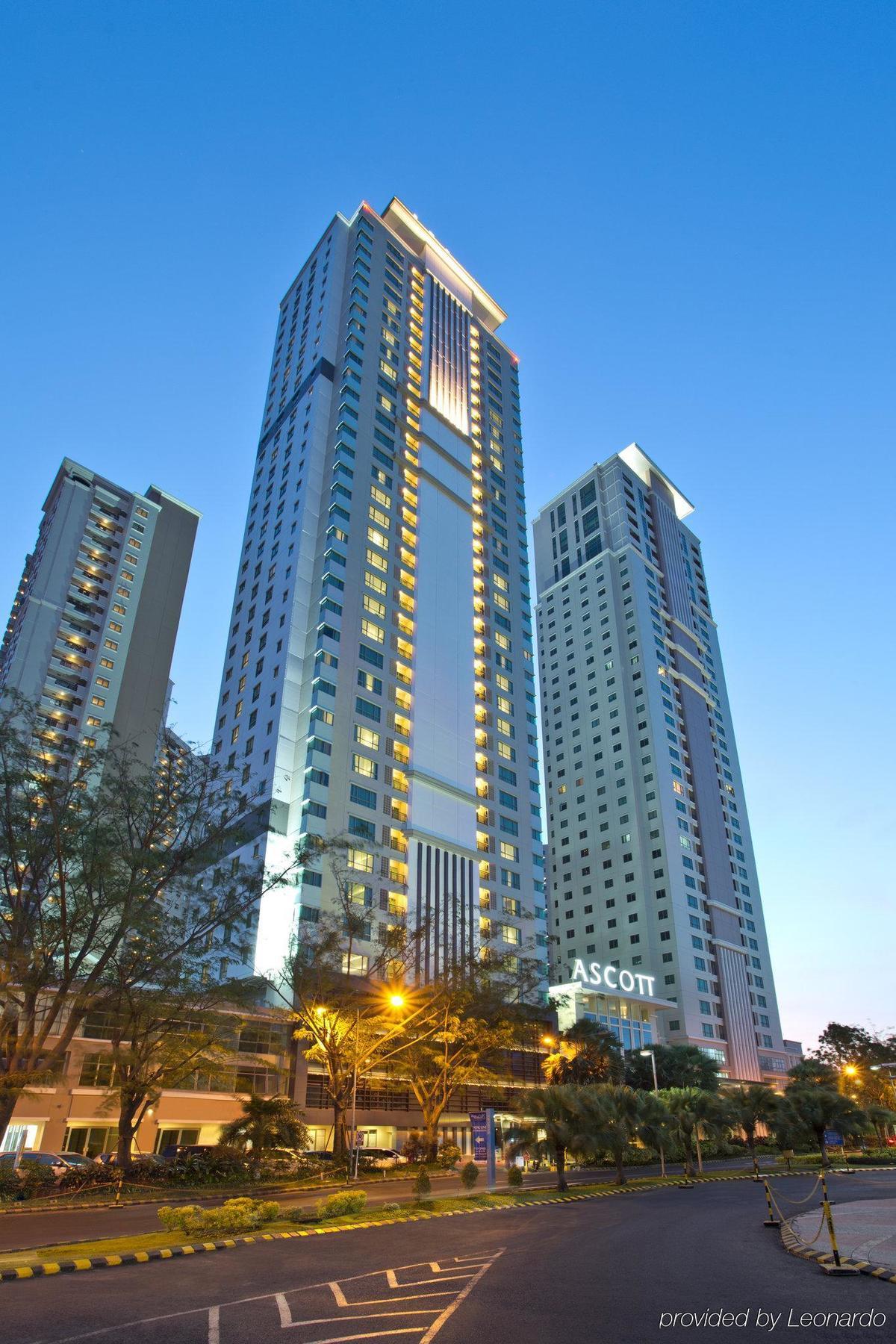 Ascott Waterplace Surabaya Exterior photo