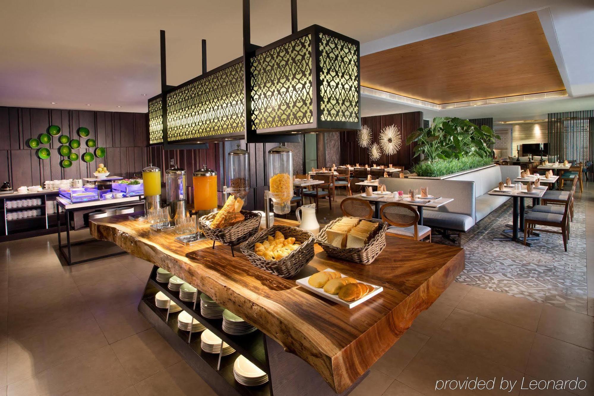 Ascott Waterplace Surabaya Exterior photo