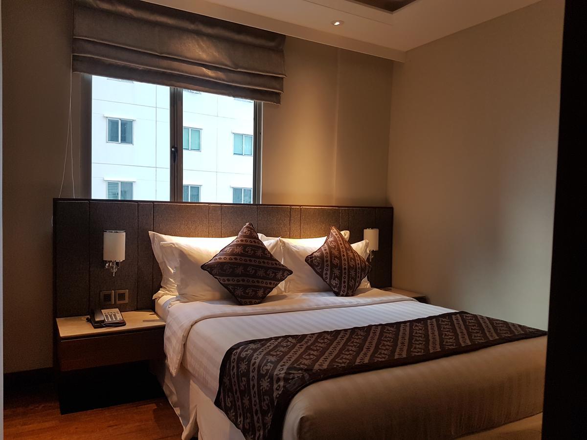 Ascott Waterplace Surabaya Exterior photo